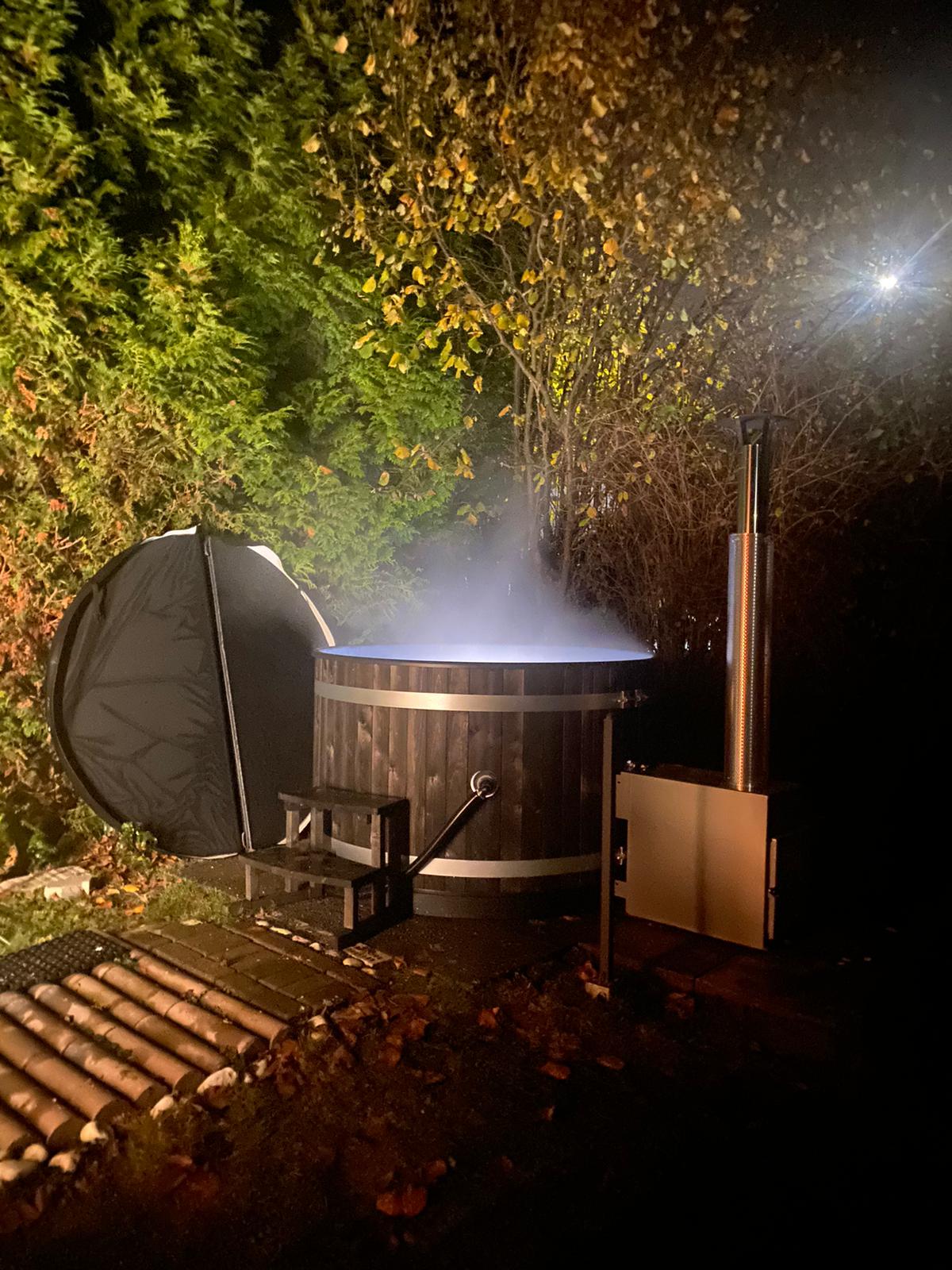 Kirami Original Hazy M | Hot Tub mit Holzofen | Ø 170 cm | für 4-6 Personen