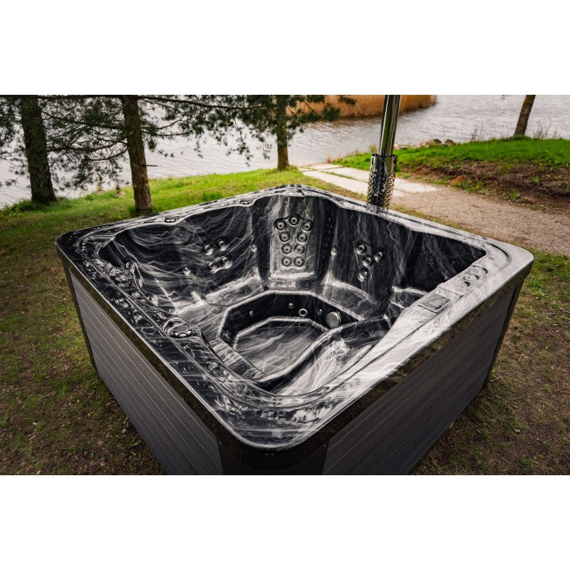Premium Hot Tub Black Line | 220 x 220 cm | Acryl Wanne mit WPC-Verkleidung