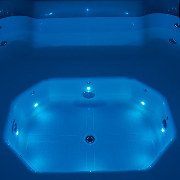 LED Lichtsystem mit 8 Spots für HotTub für Holz und GFK-Badezuber | by HotTubs24
