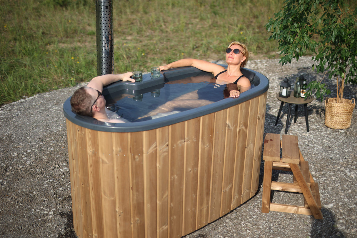 Original Tiny XS Hottub | HotTub mit Holzofen | für 2 Personen | 1.85 x 0.95 Meter