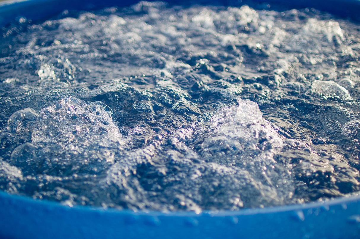 HotTub Badefass mit GFK-Einsatz für 5 Personen integrierter Ofen | Ø 2 Meter