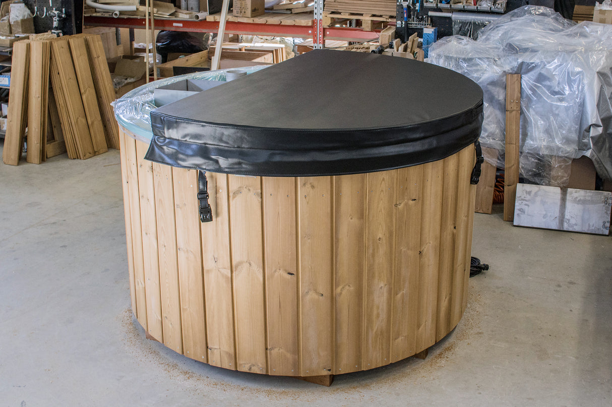 Original Globo Inside Hottub | Thermoholz mit GFK-Wanne | für 3 Personen | Ø 1,80 Meter