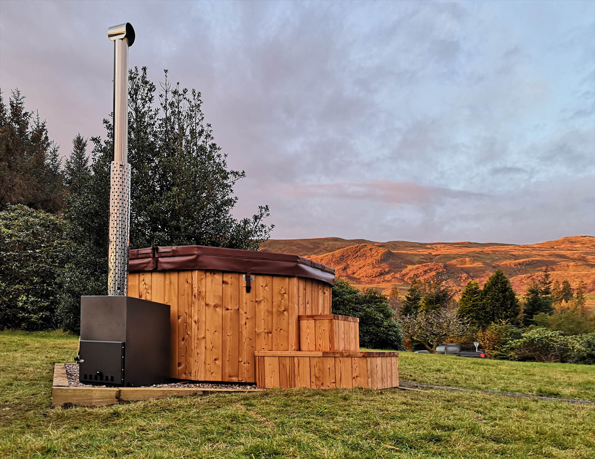 HotTub Badefass mit GFK-Einsatz für 7 Personen | 2×2