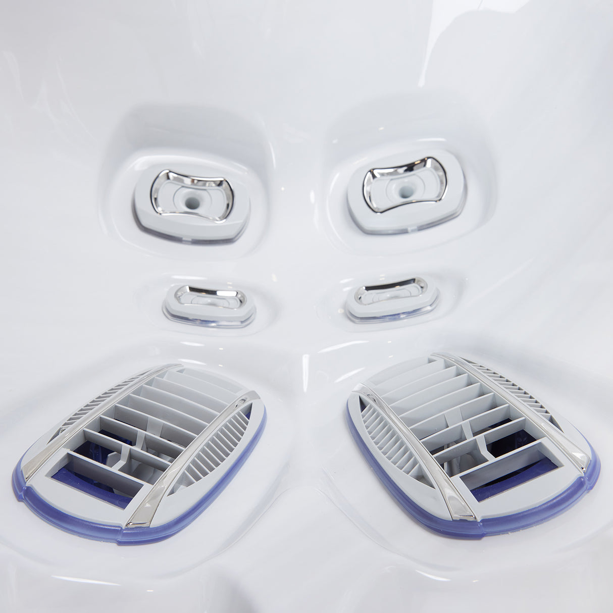 Wellis Makalu Life Essential | 215 x 215 cm | Premium Whirlpool Komplettset | 2 Liege- und 3 Sitzplätze