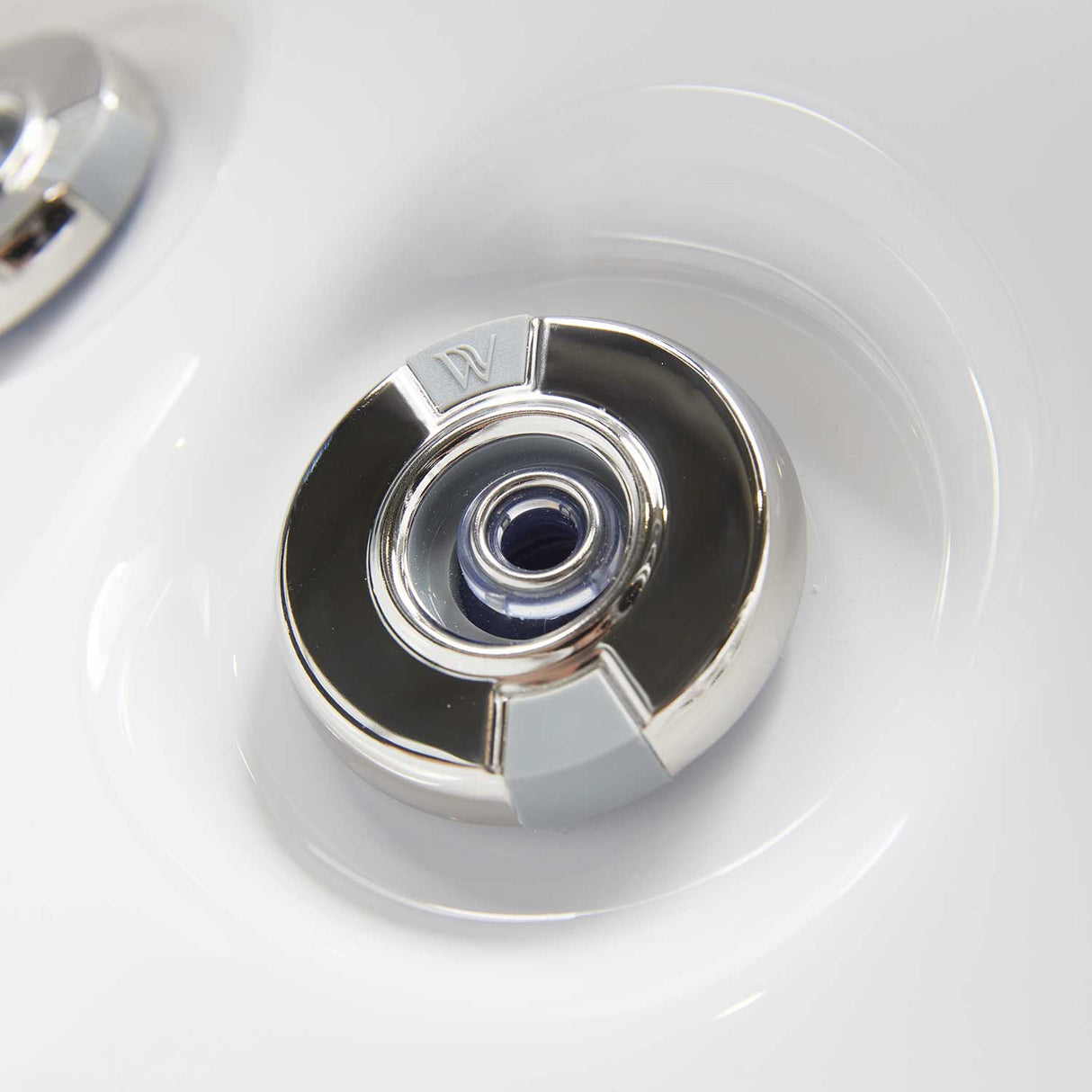 Wellis Venus | 215 x 215 cm | Whirlpool Komplettset | 1 Liege- und 5 Sitzplätze