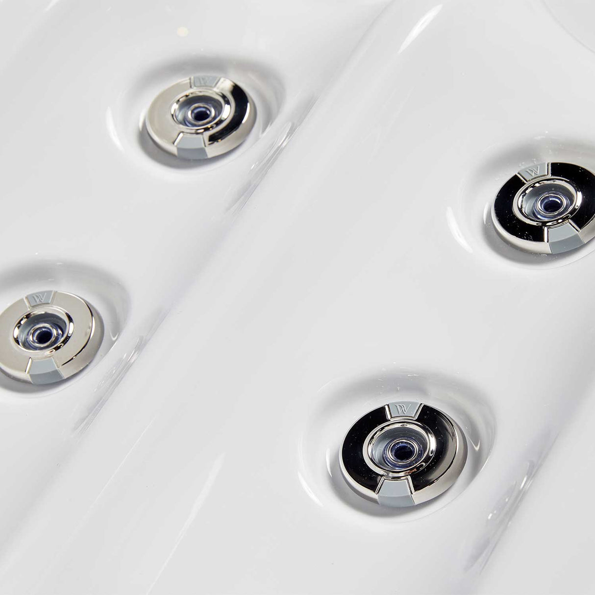 Wellis Pluto | 200 x 200 cm | Whirlpool Komplettset | 2 Liege- und 3 Sitzplätze
