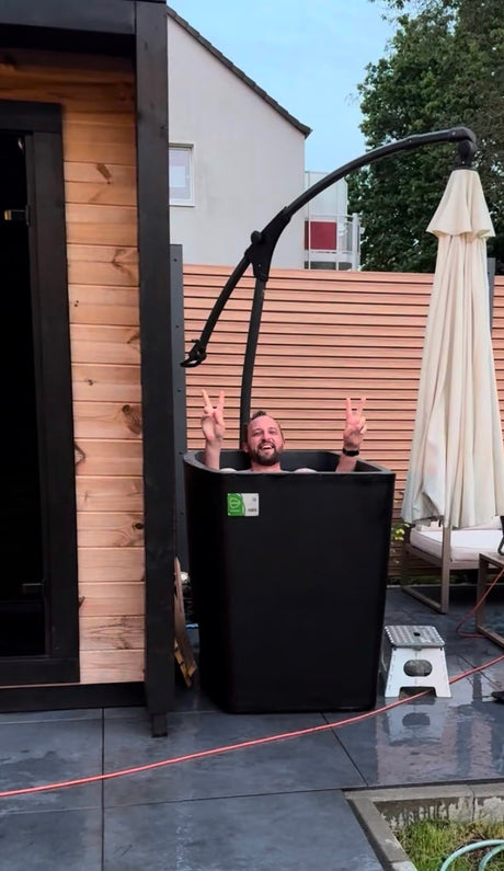 Kirami Comfort BlackIce S mit Kühlsystem | Eisfass / Eistonne für Garten  | 76 x 116cm