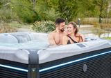Wellis Kilimanjaro Life Deluxe | 236 x 236 cm | Premium Whirlpool Komplettset | 1 Liege- und 5 Sitzplätze