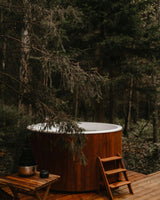 wellmia® Polar 195 | Eisbadefass Set mit Thermodeckel, Holzleiter und Ablagefläche | Ø 1.95 m