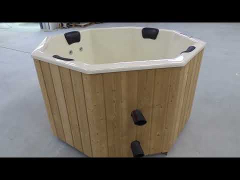 Original Octa M | HotTub mit Holzofen | für 6 Personen | 1.80 × 1.80 Meter